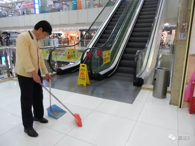 外墙清洗:城市美学与环保的平衡之道